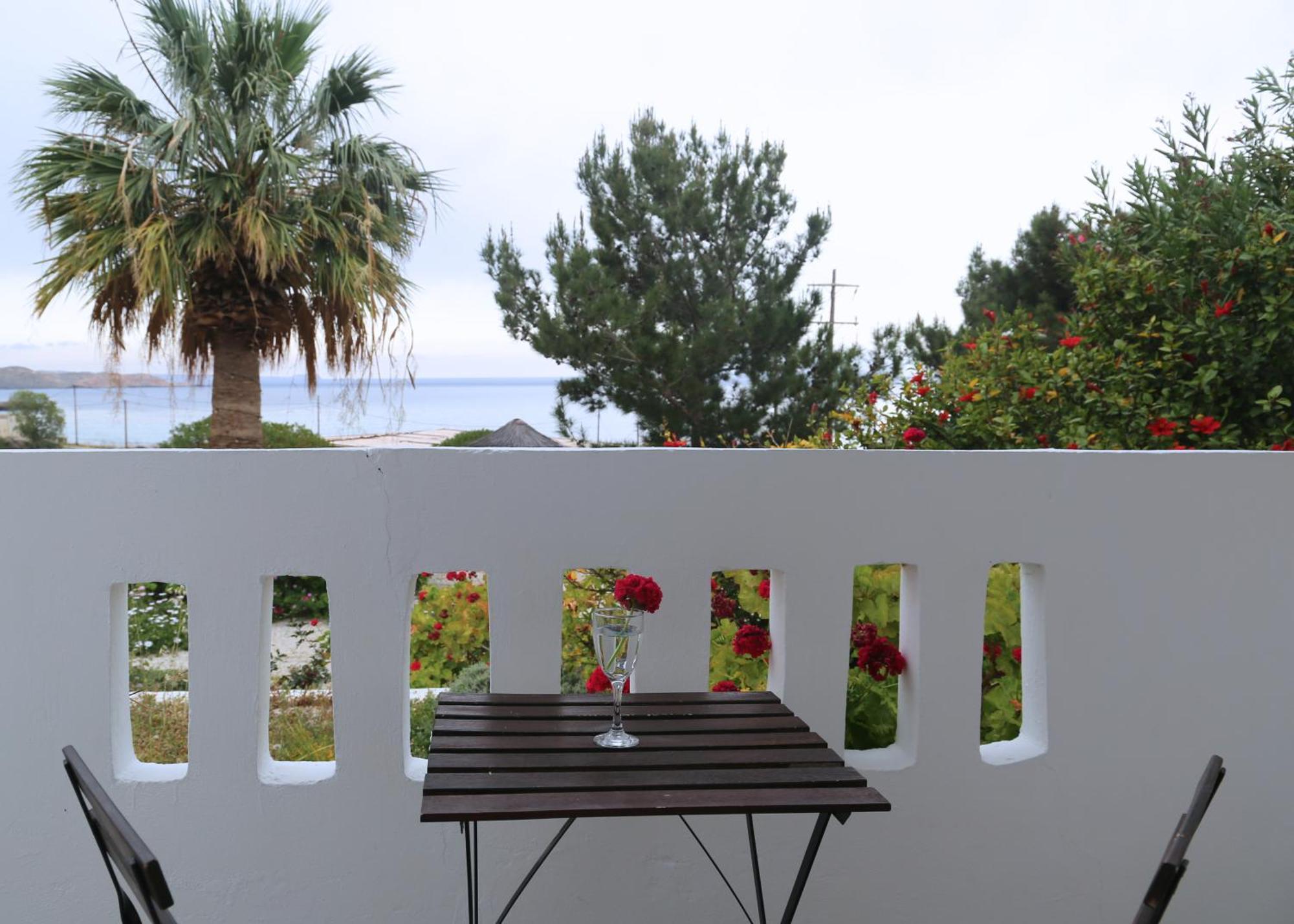 Kathys Island Retreat Aparthotel Adia Ngoại thất bức ảnh