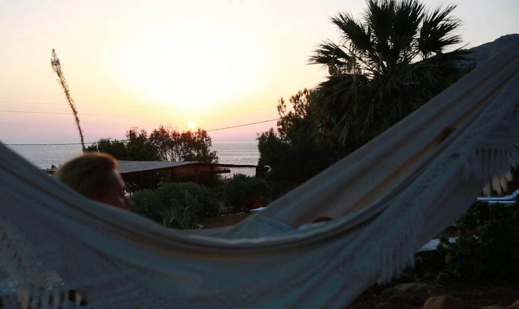 Kathys Island Retreat Aparthotel Adia Ngoại thất bức ảnh